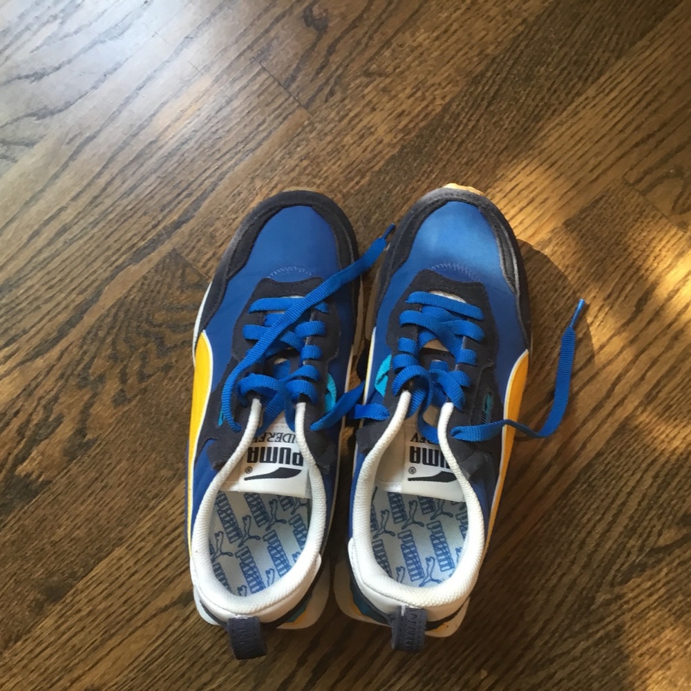 Puma sneakers